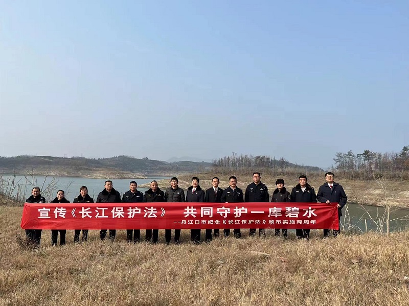 c85e24c5aacc229ec6ae3ed6944aaeb_副本.jpg c85e24c5aacc229ec6ae3ed6944aaeb_副本.jpg