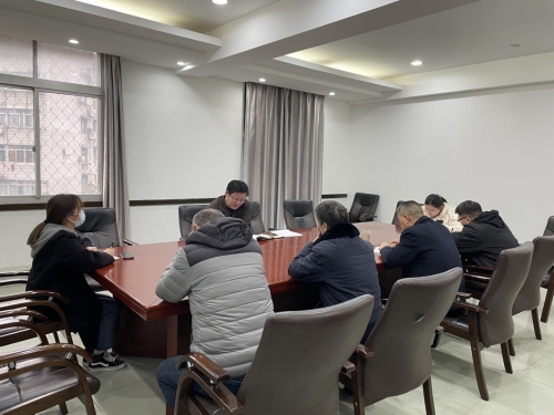 行政审判庭用活“周三夜学”新模式 开辟能力作风建设新“课堂_副本.jpg 行政审判庭用活“周三夜学”新模式 开辟能力作风建设新“课堂_副本.jpg