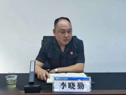 李晓勤2_副本_副本.jpg 李晓勤2_副本_副本.jpg