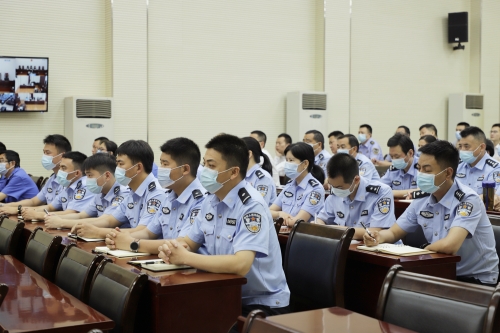 旁听人员 公安局 (1)_副本.jpg