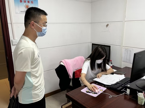洪山房管局查封_副本.jpg