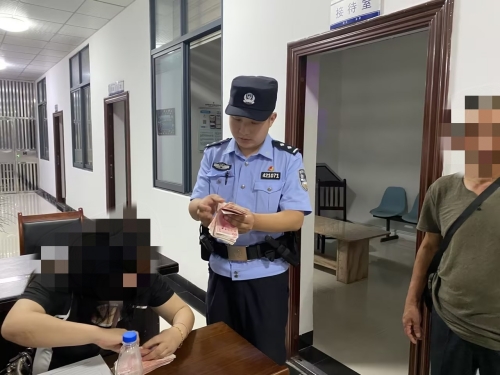 司法拘留显威力,幡然醒悟忙履行 (2)_副本.jpg