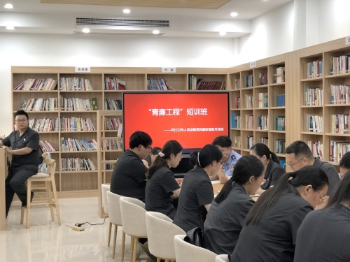 培训活动_副本.jpg 培训活动_副本.jpg
