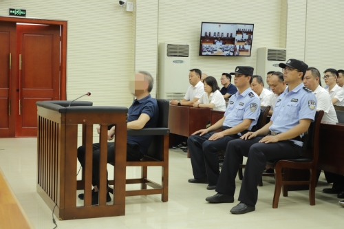 江某某最后陈述并当庭表示认罪悔罪_副本.jpg 江某某最后陈述并当庭表示认罪悔罪_副本.jpg
