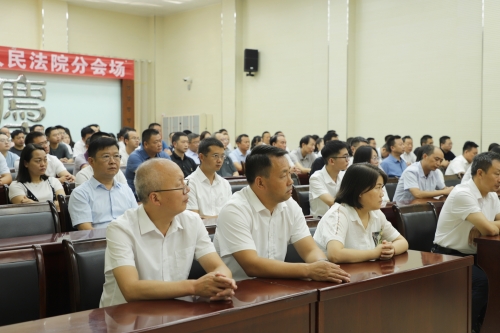 120余名党员干部旁听了庭审 (4)_副本.jpg 120余名党员干部旁听了庭审 (4)_副本.jpg