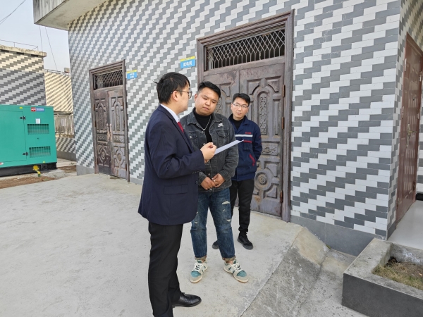 图6  到辖区企业实地参观用水、排水及污染防治设施_副本.jpg