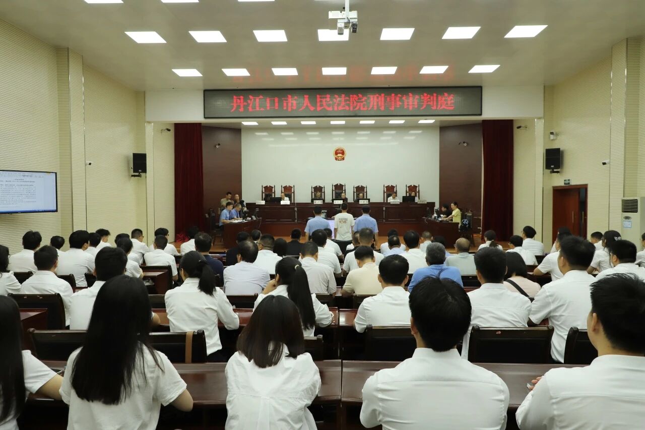 微信图片_2025-10-16_093648_523.jpg 微信图片_2025-10-16_093648_523.jpg